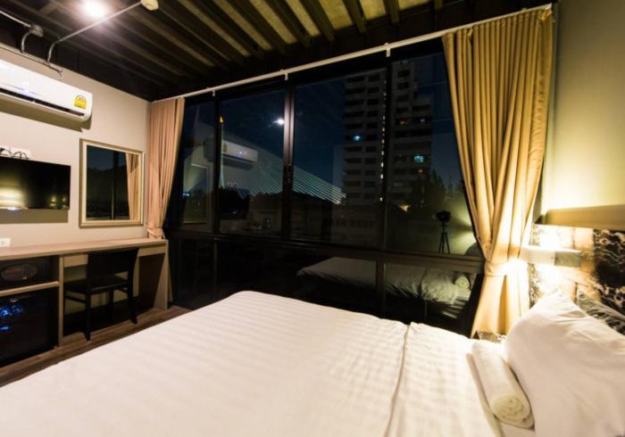 V Varee Bangkok Exterior foto